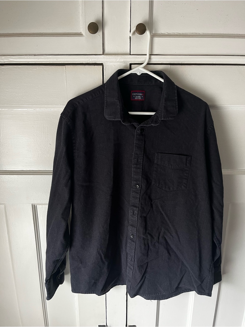 UNTUCKit - Black Casual Button-Down Shirt - Men’s Size XL